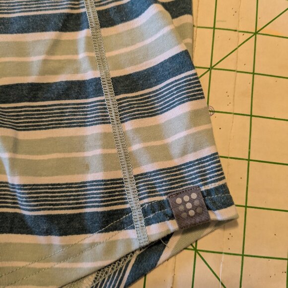 EUC Title Nine Vibe Tank top WS - Picture 2 of 8